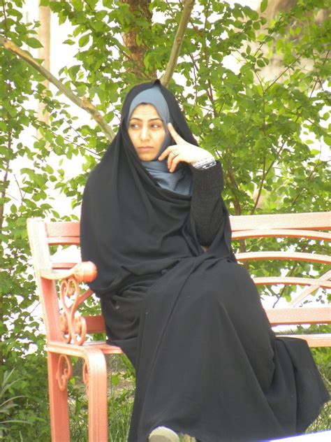 Woman Donning A Chador Nain نائين The Chador Is An