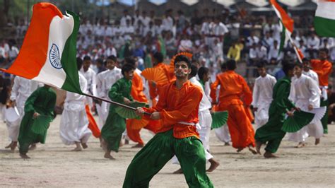 india and pakistan celebrate independence day india al jazeera