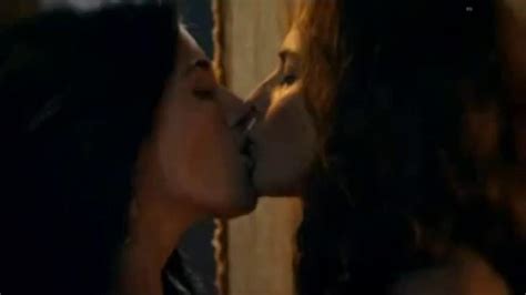 Lucy Lawless And Jaime Murray Sex Scene Jaime Murray Lucy Lawless