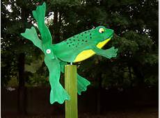 Handmade Wooden Frog Garden Whirligig by tomscraftcastle on Etsy