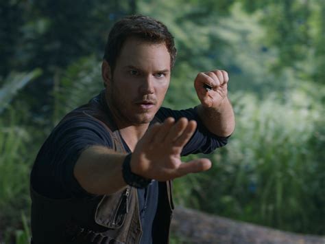 Chris Pratt Recalls Seeing Jurassic Park For First Time [video]