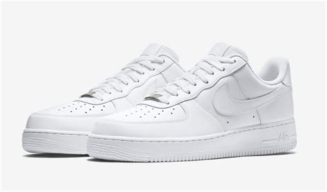 history   white  white air force  nikes perfect sneaker