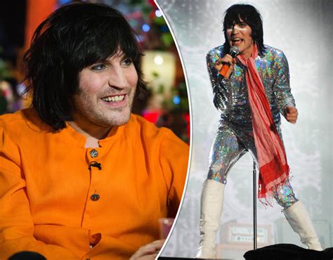 gbbo s noel fielding faces backlash after posting gay sex snap with paul hollywood celebrity
