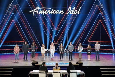 american idol auditions conclude with former contestant s stunning