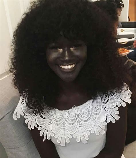 teen bullied for her incredibly dark skin color becomes a model takes