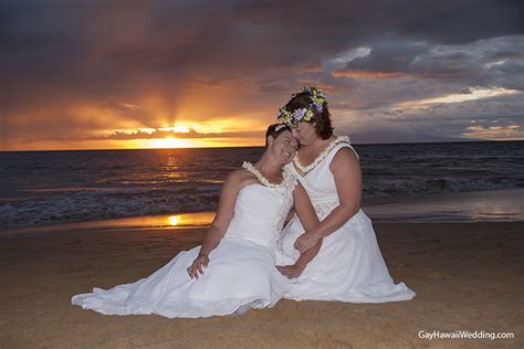 Sugar Beach Gay Hawaii Wedding Gay And Lesbian Wedding