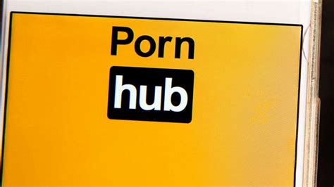 Deaf Man Sues Pornhub Over Lack Of Closed Captions Abc7 San Francisco