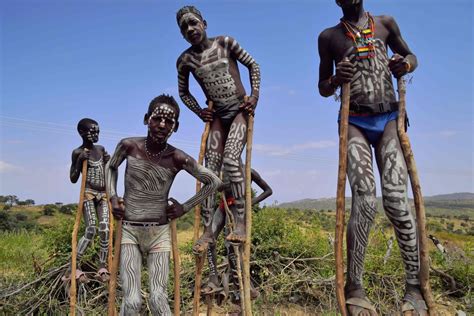 ethiopia tribes   omo valley kenyatalk