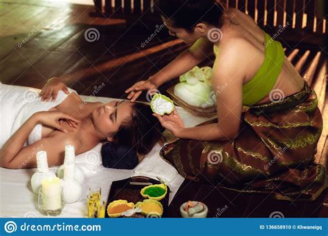 thai girls therapist body spa massage and lying relaxation in business