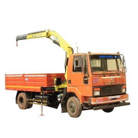 diesel  ton truck mounted crane boom length upto  meter  rs   mumbai
