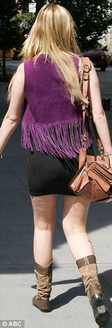 Mischa Barton S Short Skirt Reveals How She S Losing Her Battle With