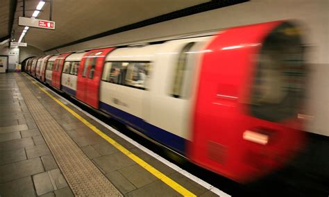 man dies after being hit by london tube uk news the guardian