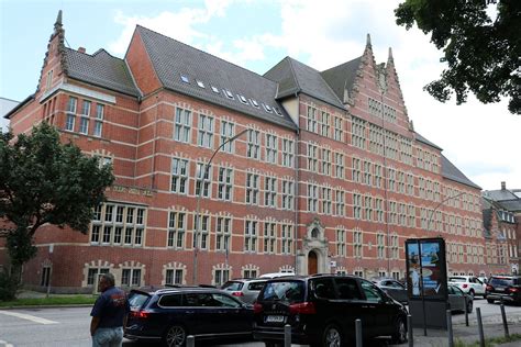hamburg staatliche handelsschule holstenwall erbaut  flickr