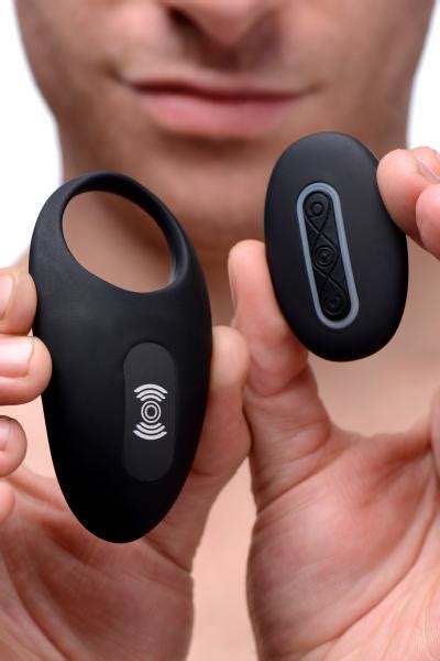 Under Control Vibrating Cock Ring With Remote Control On