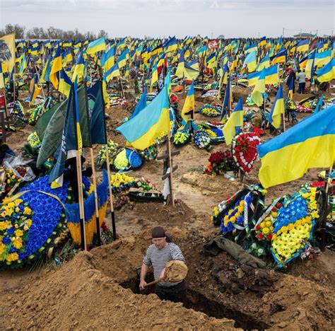 ukrainska soldater upplever sjaelva att de anvaends som kanonmat