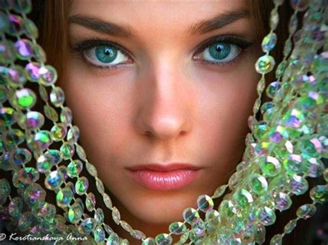目は物語る。アラブ人女性の美しい瞳を撮影した写真ギャラリー 音史のブログ
