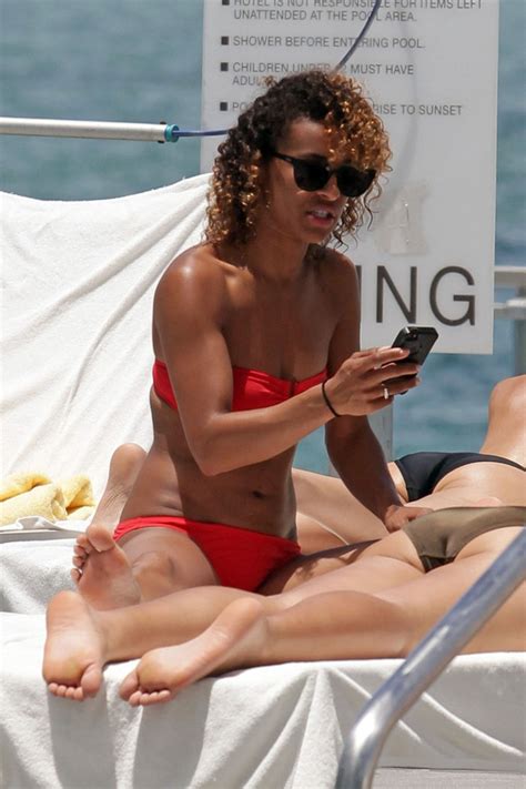 Melody Thornton S Feet