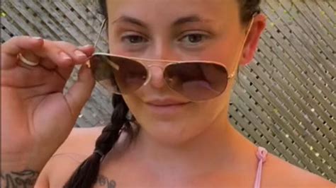 Teen Mom Jenelle Evans Shows Off Her Cleavage In Tiny Bikini Top