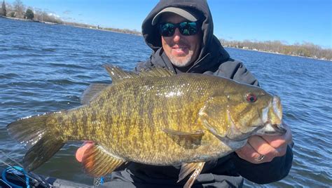 5 Secrets To Catching Huge Smallmouth Bass Field And Stream