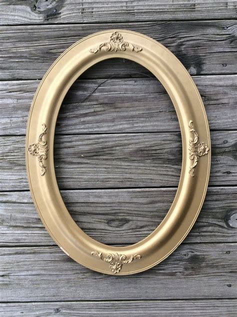 Antique Oval Picture Frame With Original Bubble Glass Oval Picture
