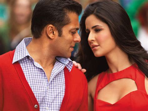 Salman Khan Surprises Katrina Kaif And Aditya Roy Kapoor By