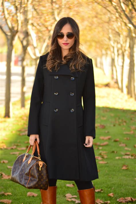 maneras de vestir abrigo negro