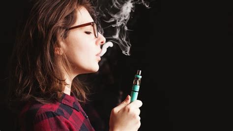 teen vaping is on the rise here s what they think about e cigarettes