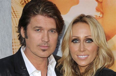 Billy Ray Cyrus S Wife Files For Divorce Daily Star
