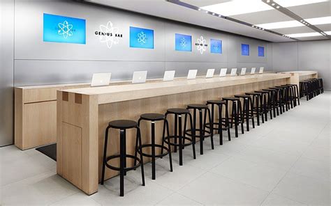 apples genius bar  future   corporate  desk cult  mac