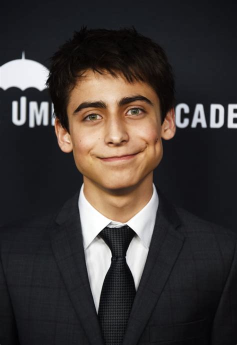 Aidan Gallagher As Number Five Who Is In The Umbrella Academy S