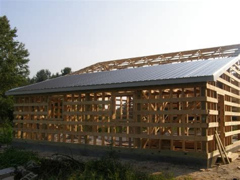 Pole Barn Roofs And Pole Barn Plans And Materials Redneck