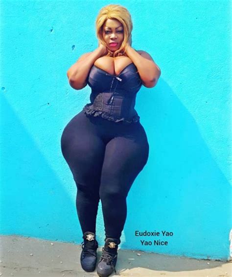 model with biggest bum in africa and curves like kim