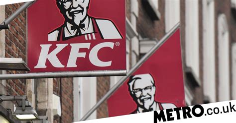 Kfc Is Selling 20 Hot Wings For Under £6 Metro News
