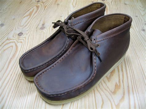 foot time rakuten global market clarks wallabee boot beeswax sapatos