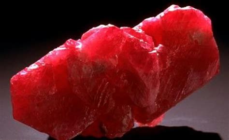 worlds largest ruby weighs    carat