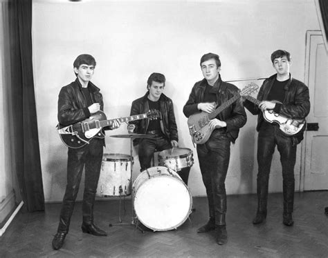 Rarely Seen Photographs From A Photo Session Of The Beatles At The