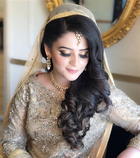 pin by apple on brides pakistani wedding hairstyles