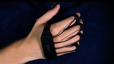 gest wearable controller brings gesture controls   pc trusted