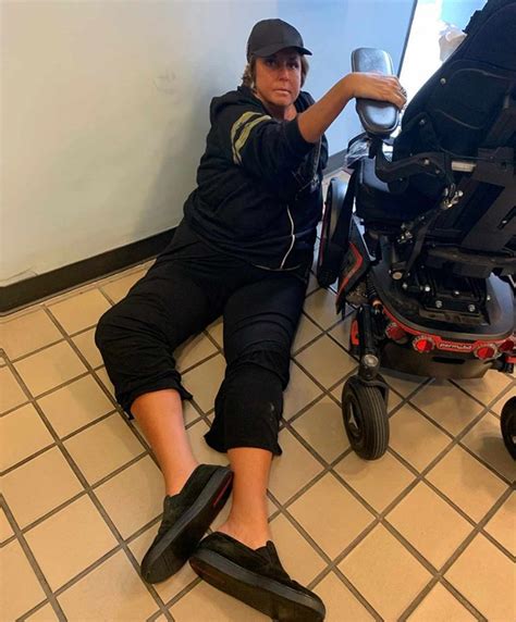 Abby Lee Miller Slams American Airlines After Falling From Wheelchair