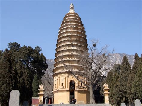chinese pagodas   influenced  indian temple architecture