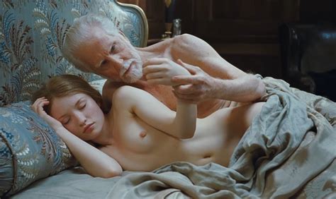 academia dominicana de la lengua only nude sex scenes of emily browning from sleeping beauty
