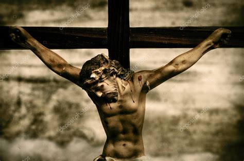 jesucristo en la santa cruz fotografia de stock  nito  depositphotos