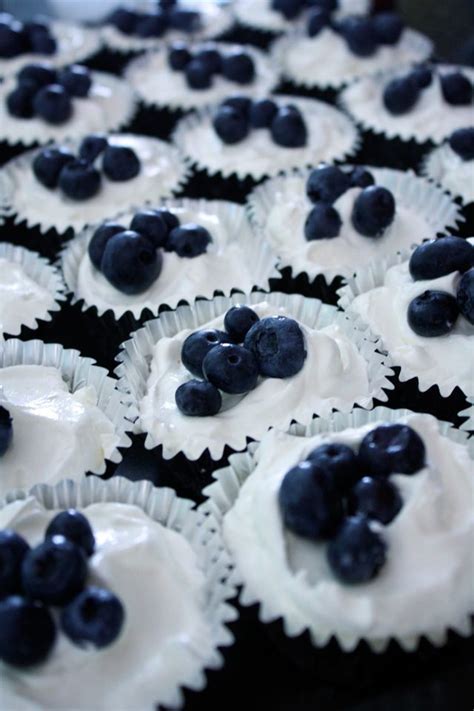 Mini Lemon Blueberry Cheesecakes Keiralennox Blueberry