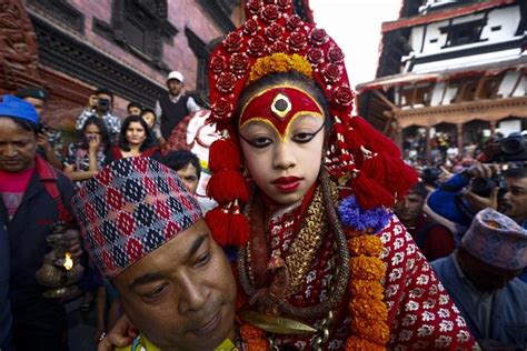 Photo Essay Nepal’s Living Goddess India Real Time Wsj