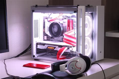 wanted  compact red white pc     turned  great