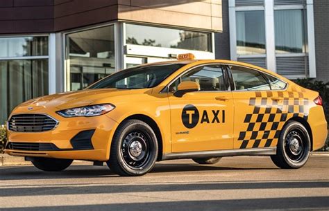 ford fusion vira taxi hibrido nos estados unidos carros autoesporte