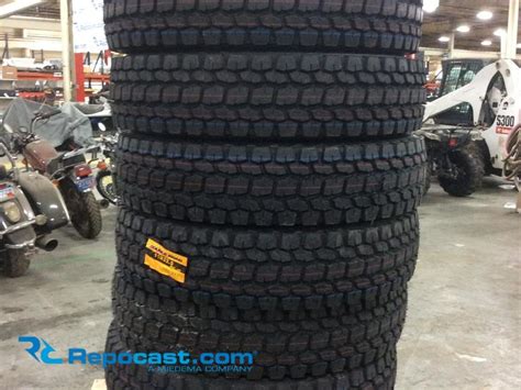 repocastcom lot    semi drive tires