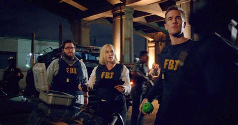 review  csi cyber cbs digitizes  forensics formula