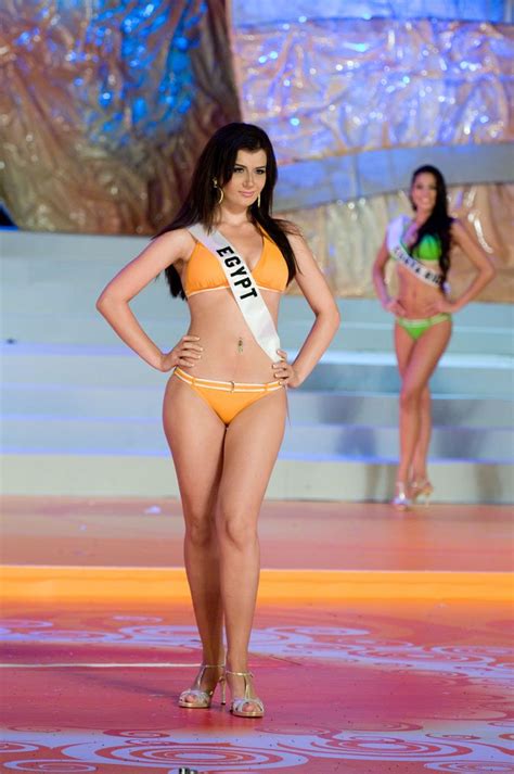 Miss Egypt Yara Naoum