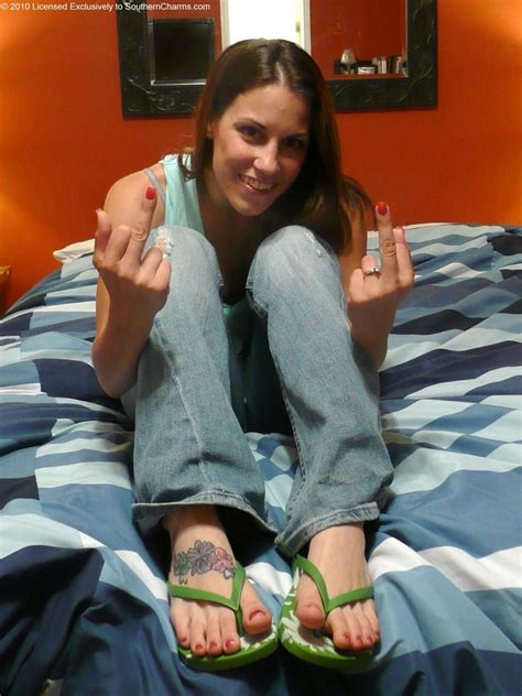 zeefeets female feet pictures and videos amateur feet
